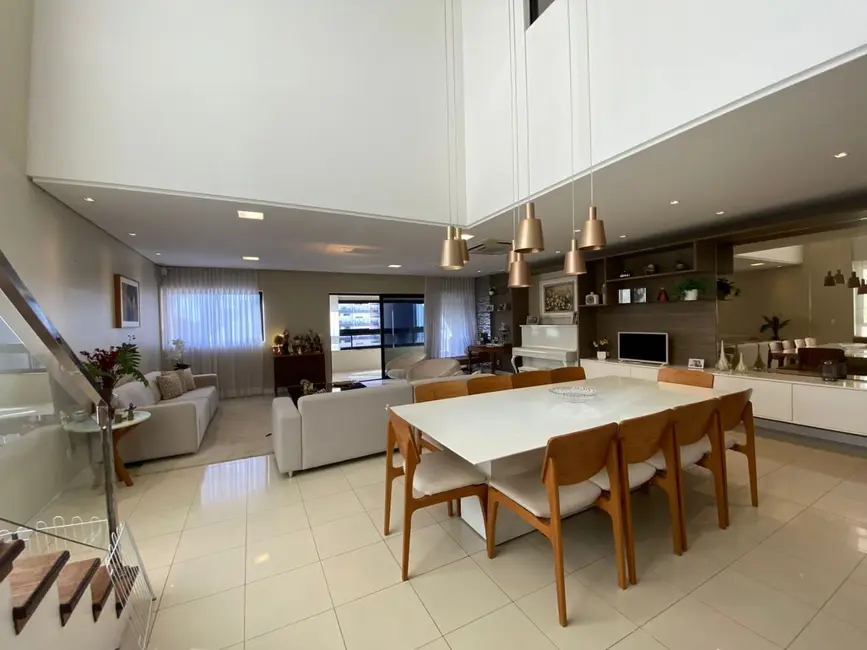 Cobertura com 5 quartos à venda, 371m2 em Ponta Verde, Maceio - AL - imagem 2 Foto 2 de Cobertura com 5 quartos à venda, 371m2 em Ponta Verde, Maceio - AL