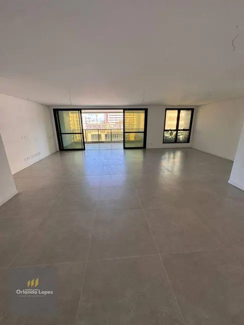 Apartamento com 3 quartos à venda, 228m2 em Ponta Verde, Maceio - AL - imagem 5 Foto 5 de Apartamento com 3 quartos à venda, 228m2 em Ponta Verde, Maceio - AL