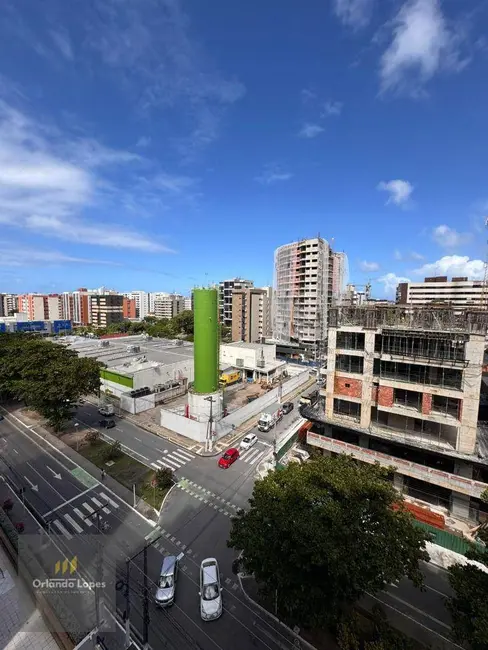 Apartamento com 3 quartos à venda, 228m2 em Ponta Verde, Maceio - AL - imagem 3 Foto 3 de Apartamento com 3 quartos à venda, 228m2 em Ponta Verde, Maceio - AL