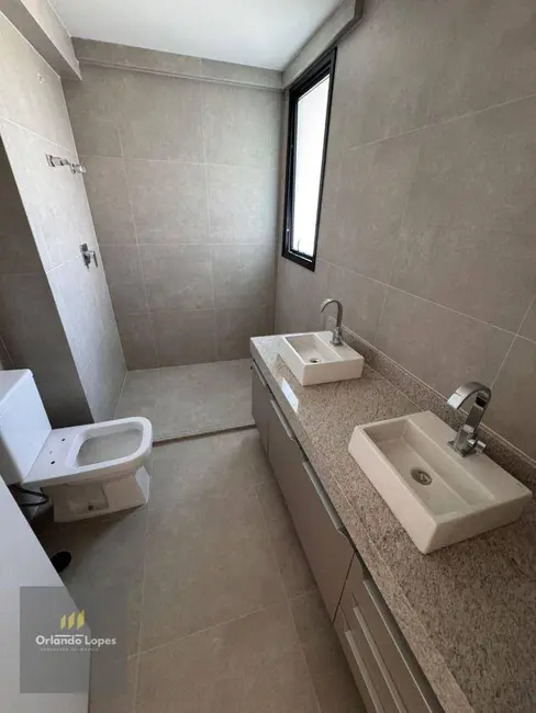 Apartamento com 3 quartos à venda, 228m2 em Ponta Verde, Maceio - AL - imagem 8 Foto 8 de Apartamento com 3 quartos à venda, 228m2 em Ponta Verde, Maceio - AL