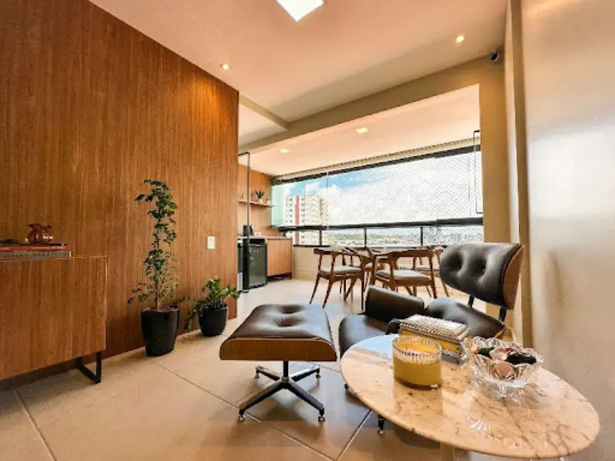 Foto 1 de Apartamento com 2 quartos à venda, 80m2 em Ponta Verde, Maceio - AL