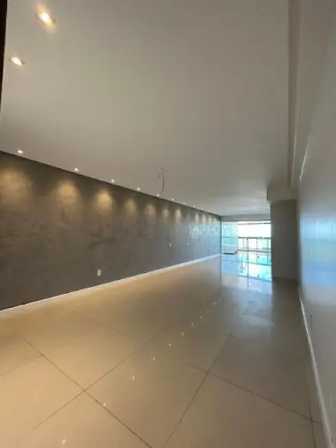 Foto 1 de Apartamento com 4 quartos à venda, 180m2 em Jatiúca, Maceio - AL