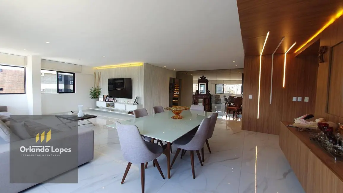 Cobertura com 5 quartos à venda, 357m2 em Ponta Verde, Maceio - AL - imagem 3 Foto 3 de Cobertura com 5 quartos à venda, 357m2 em Ponta Verde, Maceio - AL