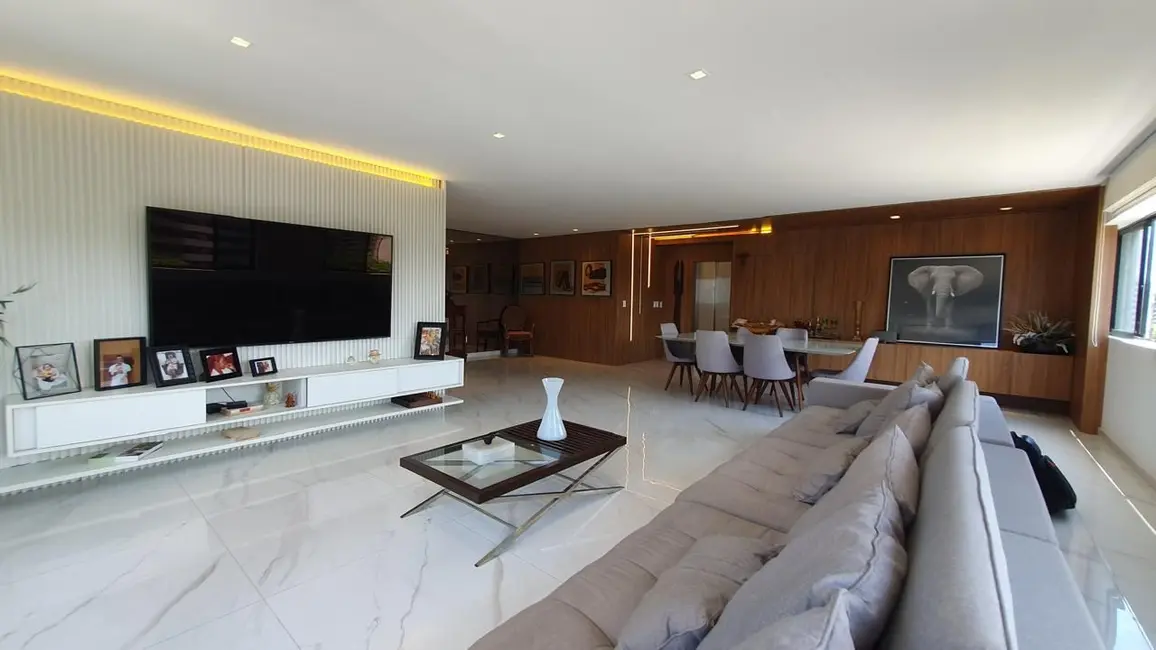 Cobertura com 5 quartos à venda e para alugar, 357m2 em Ponta Verde, Maceio - AL - imagem 4 Foto 4 de Cobertura com 5 quartos à venda e para alugar, 357m2 em Ponta Verde, Maceio - AL