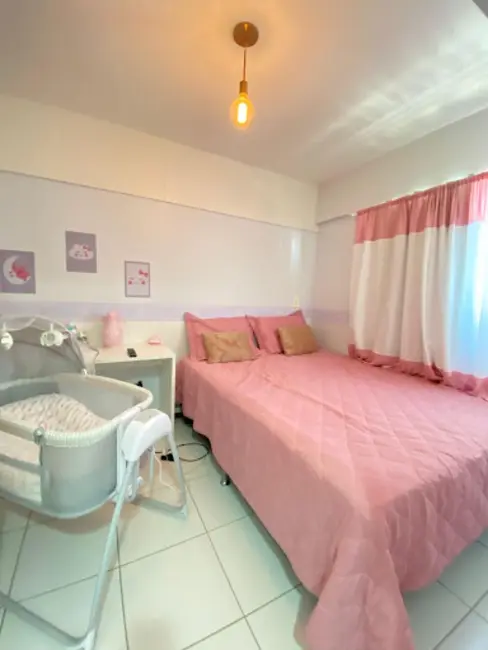 Foto 2 de Apartamento com 2 quartos à venda, 55m2 em Ponta Verde, Maceio - AL