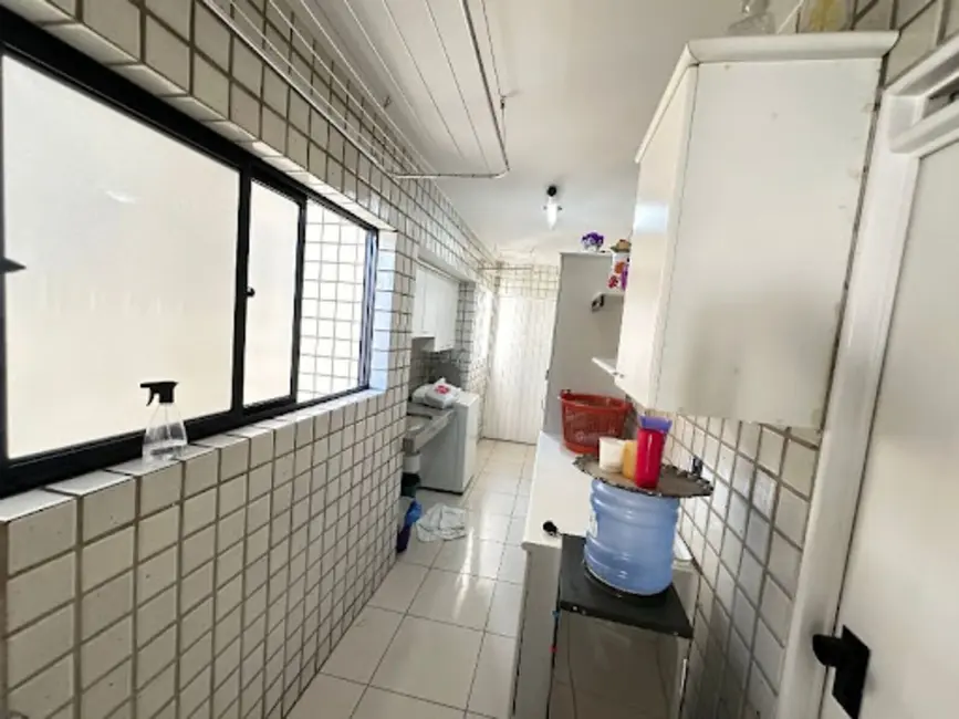 Apartamento com 3 quartos à venda, 214m2 em Ponta Verde, Maceio - AL - imagem 5 Foto 5 de Apartamento com 3 quartos à venda, 214m2 em Ponta Verde, Maceio - AL