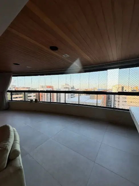 Apartamento com 3 quartos à venda, 180m2 em Ponta Verde, Maceio - AL - imagem 6 Foto 6 de Apartamento com 3 quartos à venda, 180m2 em Ponta Verde, Maceio - AL