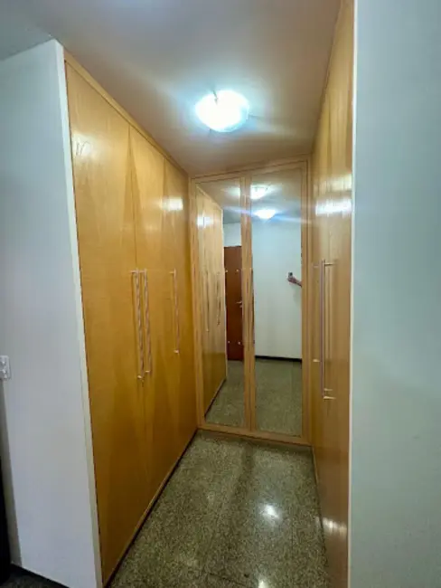 Apartamento com 4 quartos à venda, 156m2 em Ponta Verde, Maceio - AL - imagem 8 Foto 8 de Apartamento com 4 quartos à venda, 156m2 em Ponta Verde, Maceio - AL