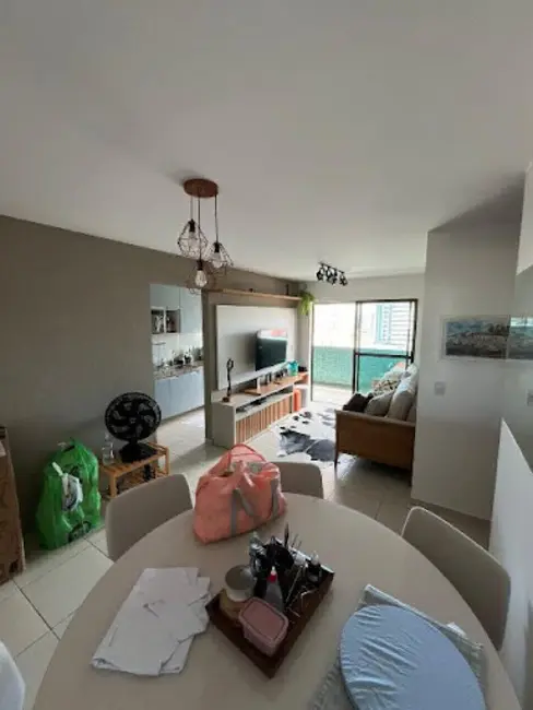 Foto 1 de Apartamento com 2 quartos à venda, 70m2 em Jatiúca, Maceio - AL