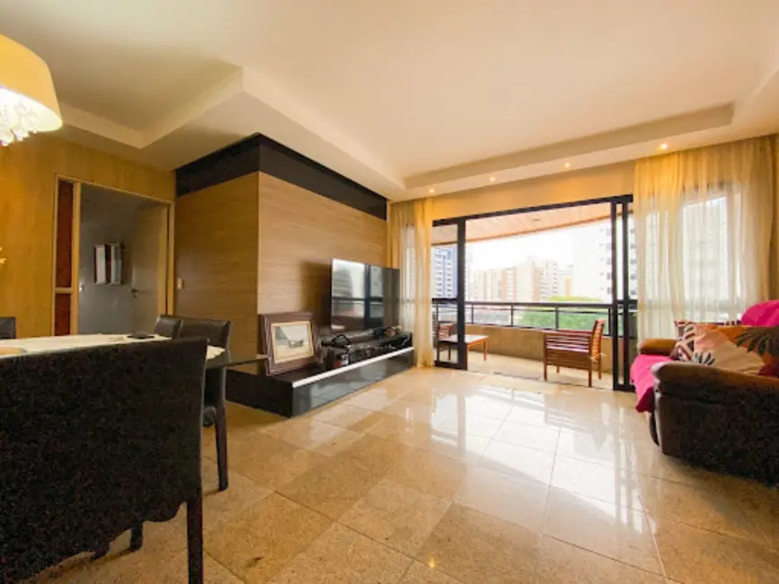 Apartamento com 4 quartos à venda, 140m2 em Ponta Verde, Maceio - AL - imagem 2 Foto 2 de Apartamento com 4 quartos à venda, 140m2 em Ponta Verde, Maceio - AL