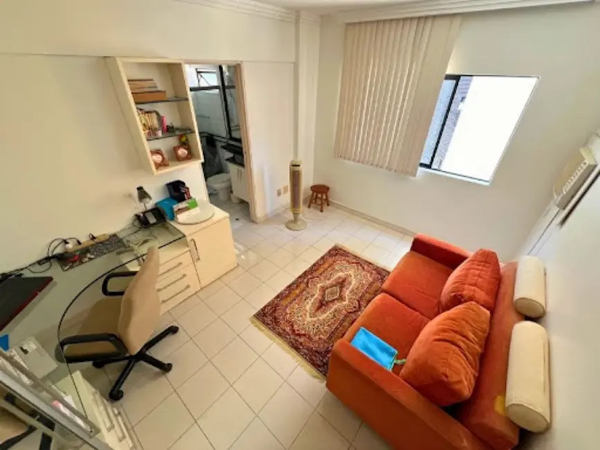 Apartamento com 3 quartos à venda, 179m2 em Ponta Verde, Maceio - AL - imagem 3 Foto 3 de Apartamento com 3 quartos à venda, 179m2 em Ponta Verde, Maceio - AL