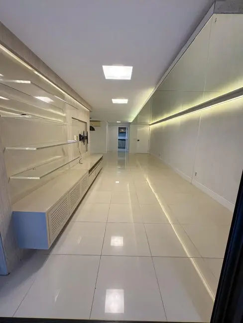 Apartamento com 4 quartos à venda, 215m2 em Jatiúca, Maceio - AL - imagem 8 Foto 8 de Apartamento com 4 quartos à venda, 215m2 em Jatiúca, Maceio - AL