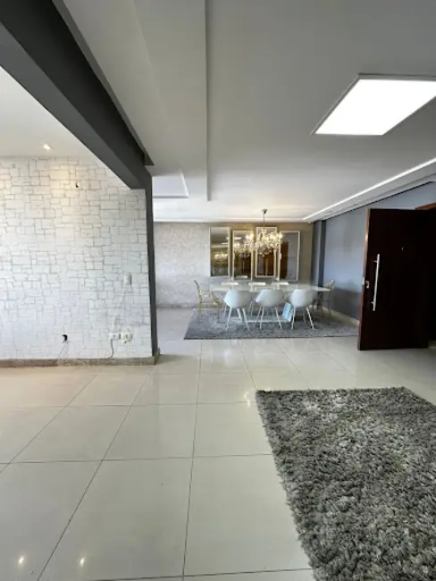 Apartamento com 3 quartos à venda, 160m2 em Ponta Verde, Maceio - AL - imagem 7 Foto 7 de Apartamento com 3 quartos à venda, 160m2 em Ponta Verde, Maceio - AL