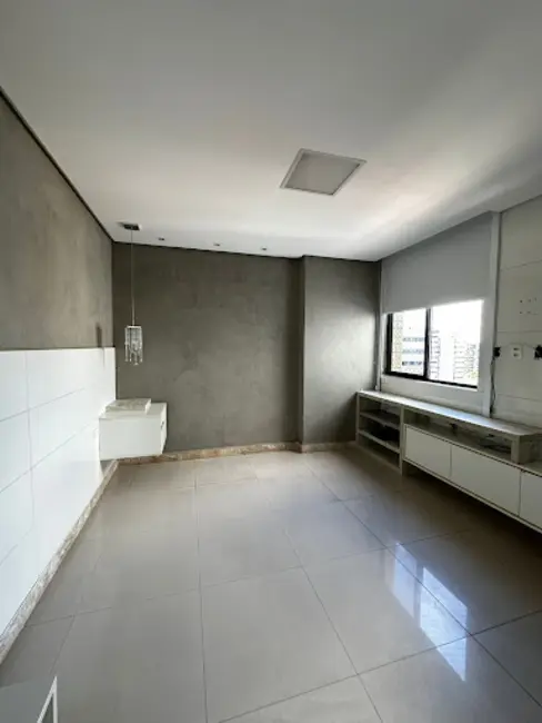 Apartamento com 3 quartos à venda, 160m2 em Ponta Verde, Maceio - AL - imagem 4 Foto 4 de Apartamento com 3 quartos à venda, 160m2 em Ponta Verde, Maceio - AL