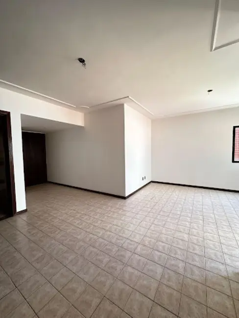 Apartamento com 3 quartos à venda, 118m2 em Jatiúca, Maceio - AL - imagem 3 Foto 3 de Apartamento com 3 quartos à venda, 118m2 em Jatiúca, Maceio - AL