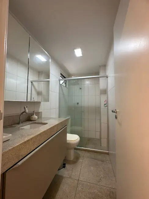 Apartamento com 3 quartos à venda, 160m2 em Ponta Verde, Maceio - AL - imagem 7 Foto 7 de Apartamento com 3 quartos à venda, 160m2 em Ponta Verde, Maceio - AL