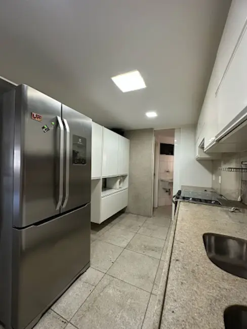 Apartamento com 3 quartos à venda, 160m2 em Ponta Verde, Maceio - AL - imagem 5 Foto 5 de Apartamento com 3 quartos à venda, 160m2 em Ponta Verde, Maceio - AL