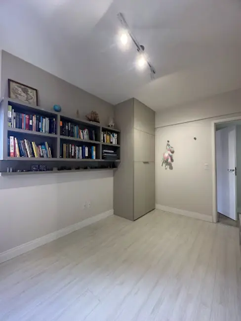 Apartamento com 3 quartos à venda, 160m2 em Ponta Verde, Maceio - AL - imagem 9 Foto 9 de Apartamento com 3 quartos à venda, 160m2 em Ponta Verde, Maceio - AL