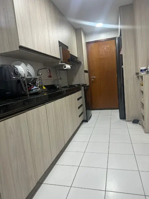 Apartamento com 3 quartos à venda, 97m2 em Mangabeiras, Maceio - AL - imagem 5 Foto 5 de Apartamento com 3 quartos à venda, 97m2 em Mangabeiras, Maceio - AL