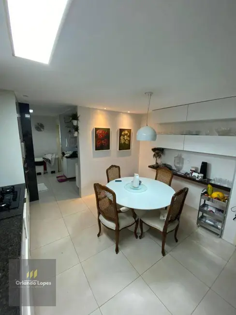 Apartamento com 3 quartos à venda, 147m2 em Ponta Verde, Maceio - AL - imagem 5 Foto 5 de Apartamento com 3 quartos à venda, 147m2 em Ponta Verde, Maceio - AL