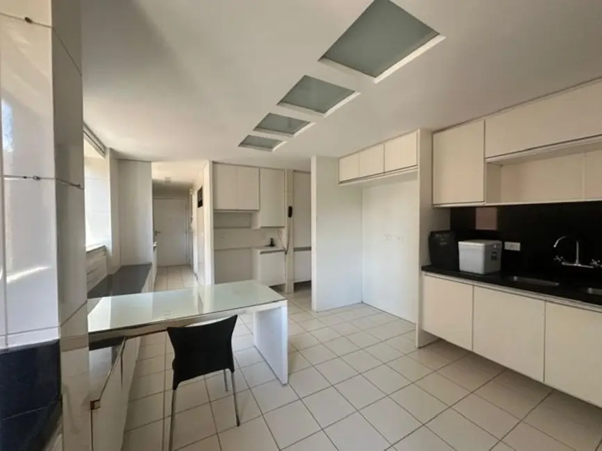 Cobertura com 4 quartos à venda, 381m2 em Ponta Verde, Maceio - AL - imagem 8 Foto 8 de Cobertura com 4 quartos à venda, 381m2 em Ponta Verde, Maceio - AL