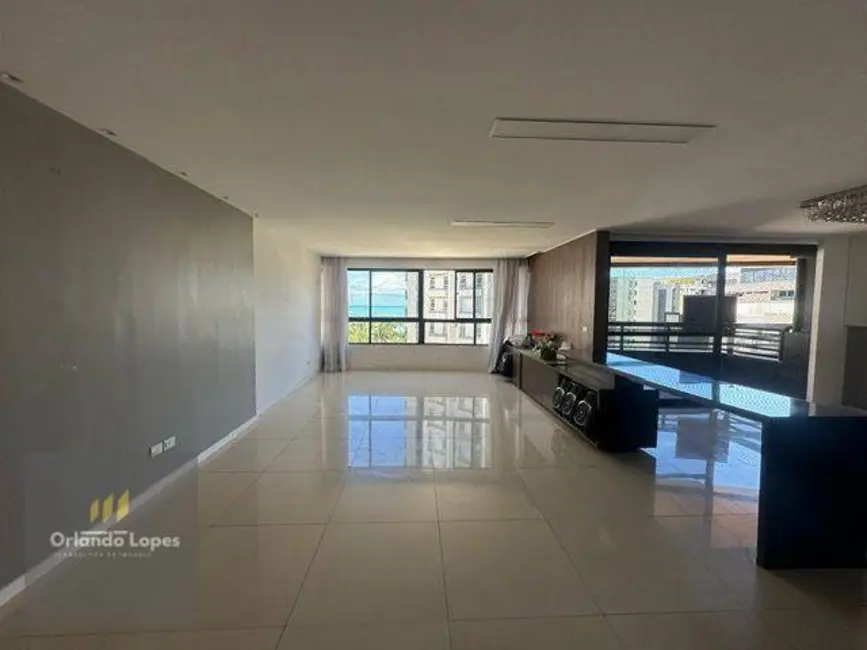 Cobertura com 4 quartos à venda, 381m2 em Ponta Verde, Maceio - AL - imagem 3 Foto 3 de Cobertura com 4 quartos à venda, 381m2 em Ponta Verde, Maceio - AL
