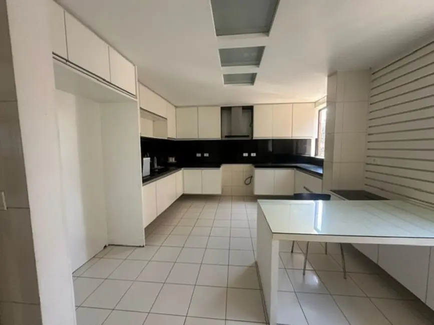 Cobertura com 4 quartos à venda, 381m2 em Ponta Verde, Maceio - AL - imagem 5 Foto 5 de Cobertura com 4 quartos à venda, 381m2 em Ponta Verde, Maceio - AL