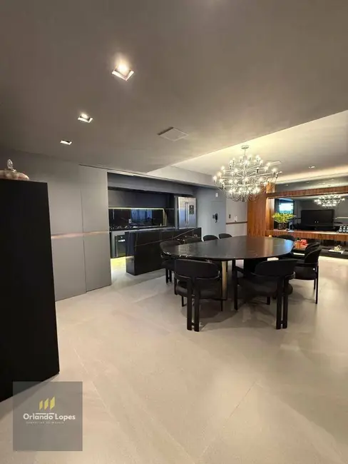 Apartamento com 3 quartos à venda, 109m2 em Ponta Verde, Maceio - AL - imagem 5 Foto 5 de Apartamento com 3 quartos à venda, 109m2 em Ponta Verde, Maceio - AL