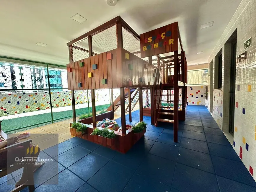 Apartamento com 3 quartos à venda, 171m2 em Ponta Verde, Maceio - AL - imagem 8 Foto 8 de Apartamento com 3 quartos à venda, 171m2 em Ponta Verde, Maceio - AL