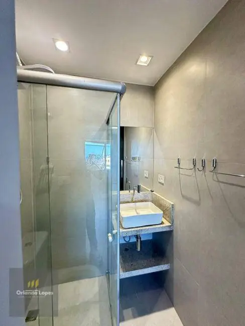 Apartamento com 3 quartos à venda, 160m2 em Ponta Verde, Maceio - AL - imagem 6 Foto 6 de Apartamento com 3 quartos à venda, 160m2 em Ponta Verde, Maceio - AL