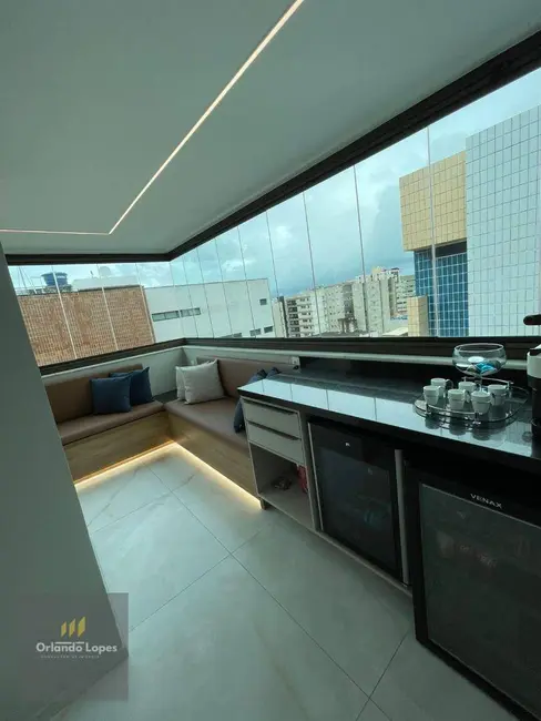 Apartamento com 3 quartos à venda, 126m2 em Ponta Verde, Maceio - AL - imagem 2 Foto 2 de Apartamento com 3 quartos à venda, 126m2 em Ponta Verde, Maceio - AL