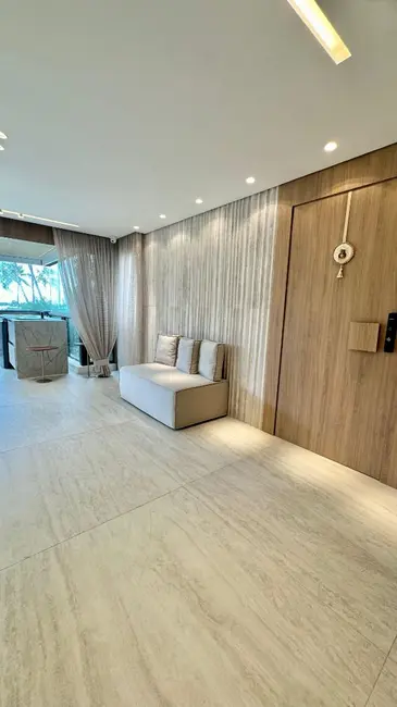 Foto 2 de Apartamento com 3 quartos à venda, 256m2 em Pajuçara, Maceio - AL