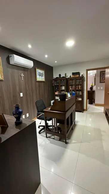 Apartamento com 4 quartos à venda, 258m2 em Cruz das Almas, Maceio - AL - imagem 7 Foto 7 de Apartamento com 4 quartos à venda, 258m2 em Cruz das Almas, Maceio - AL