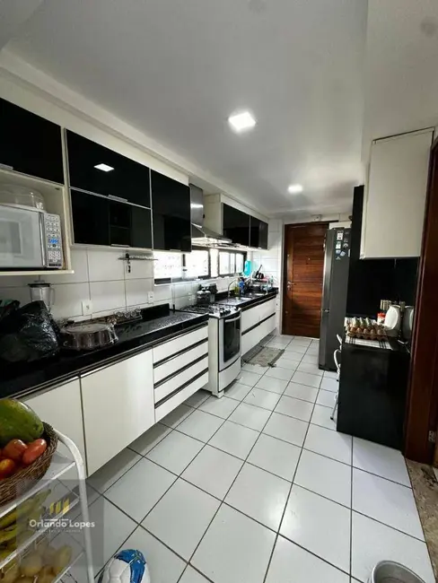 Cobertura com 4 quartos à venda, 238m2 em Farol, Maceio - AL - imagem 5 Foto 5 de Cobertura com 4 quartos à venda, 238m2 em Farol, Maceio - AL