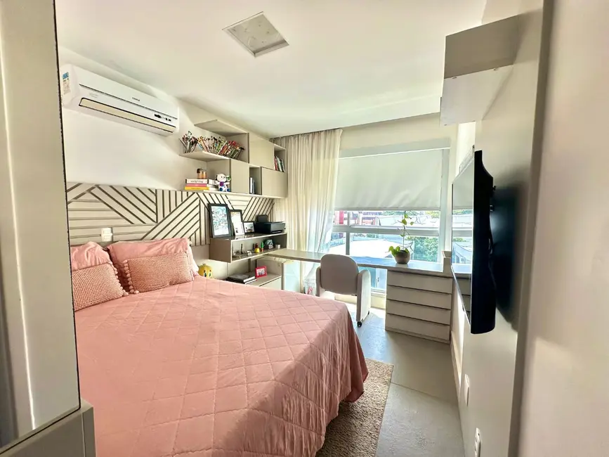 Foto 6 de Apartamento com 3 quartos à venda, 217m2 em Ponta Verde, Maceio - AL