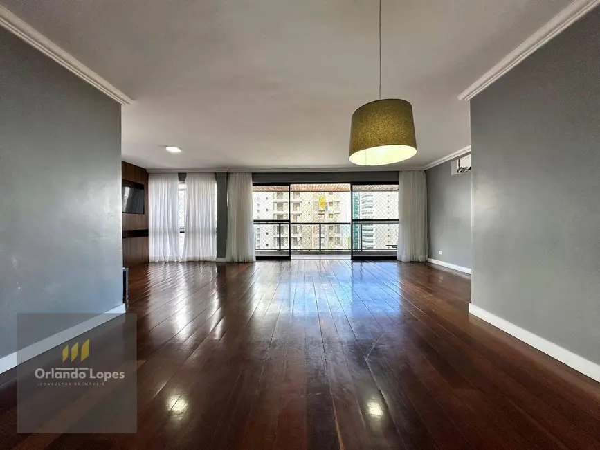 Apartamento com 4 quartos à venda, 190m2 em Ponta Verde, Maceio - AL - imagem 3 Foto 3 de Apartamento com 4 quartos à venda, 190m2 em Ponta Verde, Maceio - AL