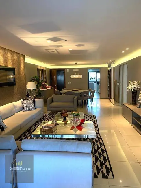 Apartamento com 3 quartos à venda, 179m2 em Jatiúca, Maceio - AL - imagem 9 Foto 9 de Apartamento com 3 quartos à venda, 179m2 em Jatiúca, Maceio - AL