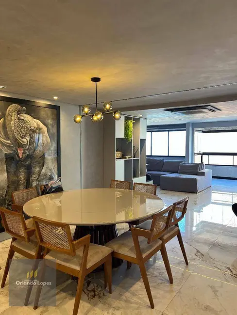 Apartamento com 3 quartos à venda, 160m2 em Ponta Verde, Maceio - AL - imagem 1 Foto 1 de Apartamento com 3 quartos à venda, 160m2 em Ponta Verde, Maceio - AL