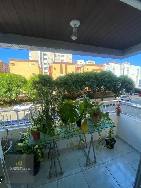 Apartamento com 3 quartos à venda, 119m2 em Ponta Verde, Maceio - AL - imagem 3 Foto 3 de Apartamento com 3 quartos à venda, 119m2 em Ponta Verde, Maceio - AL