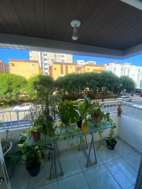 Apartamento com 3 quartos à venda, 119m2 em Ponta Verde, Maceio - AL - imagem 3 Foto 3 de Apartamento com 3 quartos à venda, 119m2 em Ponta Verde, Maceio - AL