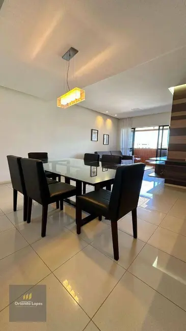 Apartamento com 3 quartos à venda, 134m2 em Ponta Verde, Maceio - AL - imagem 2 Foto 2 de Apartamento com 3 quartos à venda, 134m2 em Ponta Verde, Maceio - AL