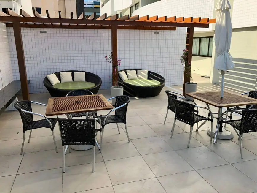 Foto 5 de Apartamento com 2 quartos à venda, 64m2 em Ponta Verde, Maceio - AL
