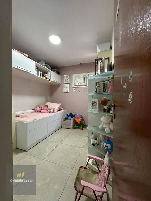 Apartamento com 3 quartos à venda, 95m2 em Ponta Verde, Maceio - AL - imagem 5 Foto 5 de Apartamento com 3 quartos à venda, 95m2 em Ponta Verde, Maceio - AL