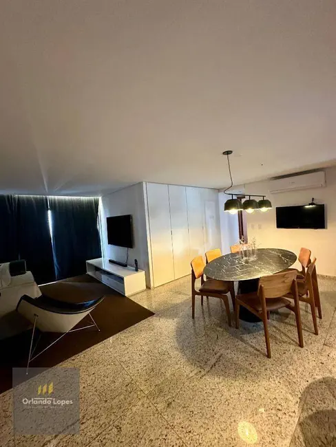 Apartamento com 3 quartos à venda, 120m2 em Ponta Verde, Maceio - AL - imagem 3 Foto 3 de Apartamento com 3 quartos à venda, 120m2 em Ponta Verde, Maceio - AL