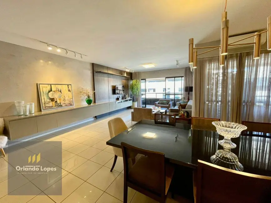 Apartamento com 4 quartos à venda, 230m2 em Ponta Verde, Maceio - AL - imagem 3 Foto 3 de Apartamento com 4 quartos à venda, 230m2 em Ponta Verde, Maceio - AL