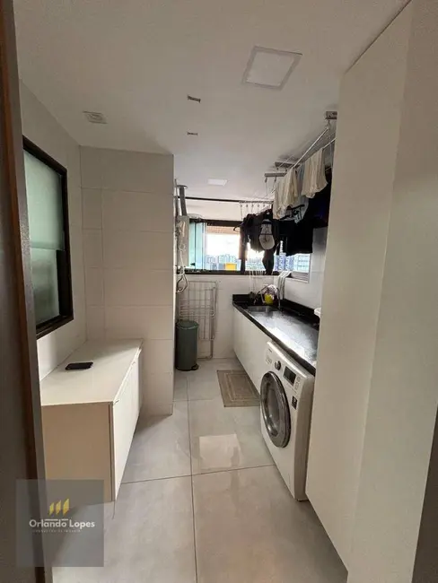 Apartamento com 3 quartos à venda, 147m2 em Jatiúca, Maceio - AL - imagem 4 Foto 4 de Apartamento com 3 quartos à venda, 147m2 em Jatiúca, Maceio - AL