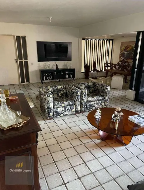 Apartamento com 3 quartos à venda, 200m2 em Ponta Verde, Maceio - AL - imagem 3 Foto 3 de Apartamento com 3 quartos à venda, 200m2 em Ponta Verde, Maceio - AL