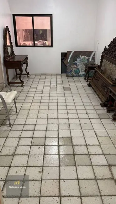 Apartamento com 3 quartos à venda, 200m2 em Ponta Verde, Maceio - AL - imagem 8 Foto 8 de Apartamento com 3 quartos à venda, 200m2 em Ponta Verde, Maceio - AL