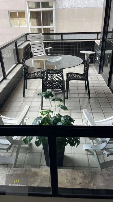 Apartamento com 3 quartos à venda, 200m2 em Ponta Verde, Maceio - AL - imagem 2 Foto 2 de Apartamento com 3 quartos à venda, 200m2 em Ponta Verde, Maceio - AL