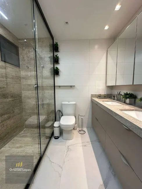 Apartamento com 3 quartos à venda, 133m2 em Ponta Verde, Maceio - AL - imagem 7 Foto 7 de Apartamento com 3 quartos à venda, 133m2 em Ponta Verde, Maceio - AL